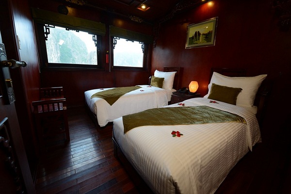 Deluxe Elegance Cabin 